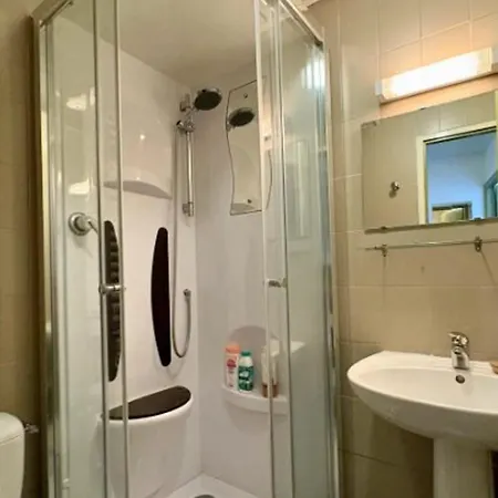 Appartement Lumineux, Au Calme - 8 Pers. - Fr-1-812-165 *